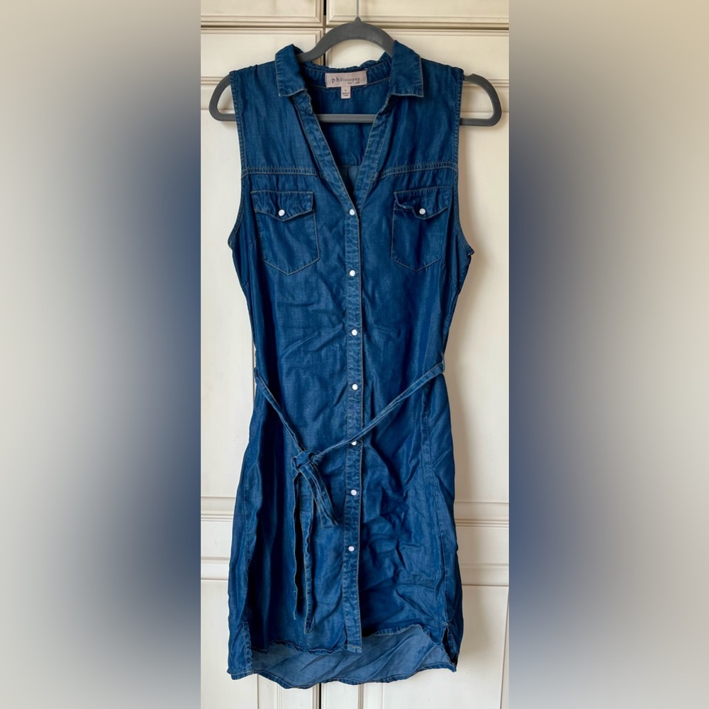 Philosophy Blue Denim Midi Dress. Large.